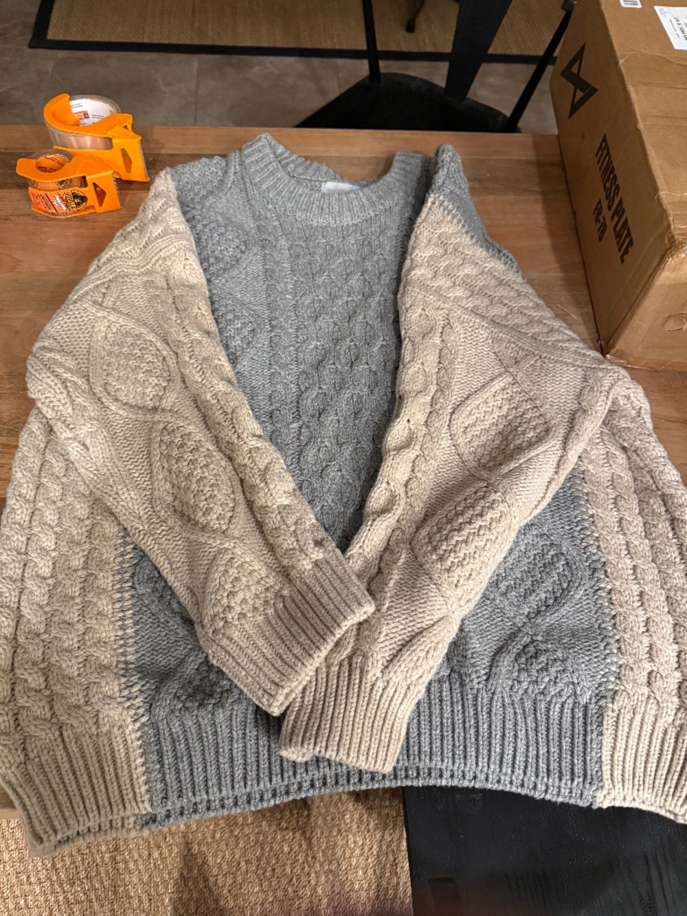 Modern Citizen Colorblock Cable Knit Sweater – Gray & Cream – XL